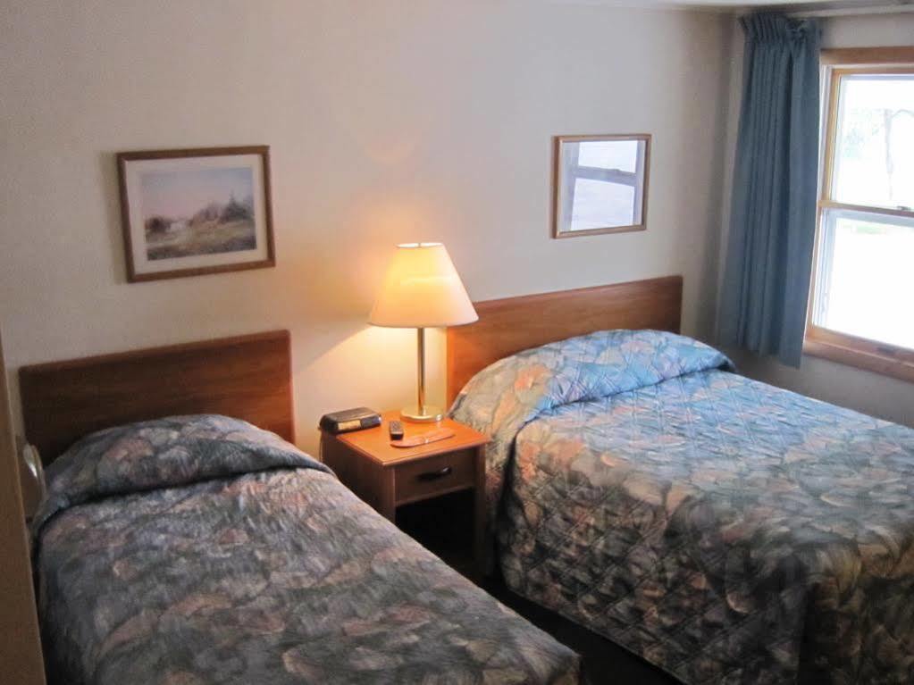 Quality Inn & Suites Ґорем Екстер'єр фото